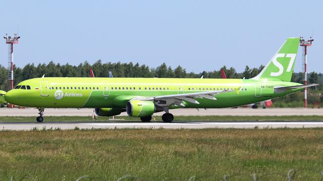 RA-73437:Airbus A321:S7 Airlines